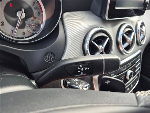 Used 2016 Mercedes-Benz CLA 250 4MATIC image 12