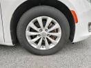Used 2017 Chrysler Pacifica Touring-L FWD image 12