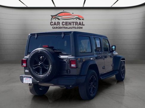 Used 2022 Jeep Wrangler Unlimited Sport AWD/4WD image 5