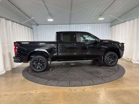 Used 2023 Chevrolet Silverado 1500 LT Trail Boss w/ Protection Package image 10