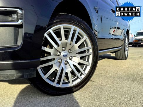 Used 2024 Ford Expedition Max Limited image 2