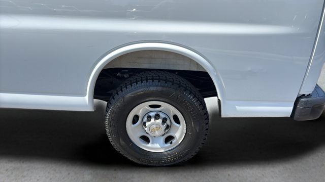 Used 2025 Chevrolet Express 2500 w/ Driver Convenience Package RWD image 40