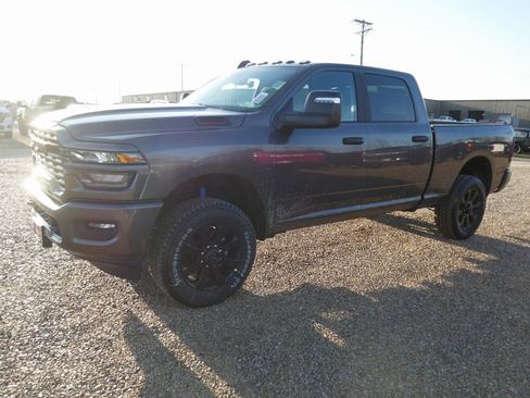 New 2026 RAM 2500 Big Horn AWD/4WD image 8