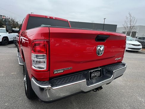 Used 2024 RAM 2500 Big Horn w/ Bed Utility Group image 10