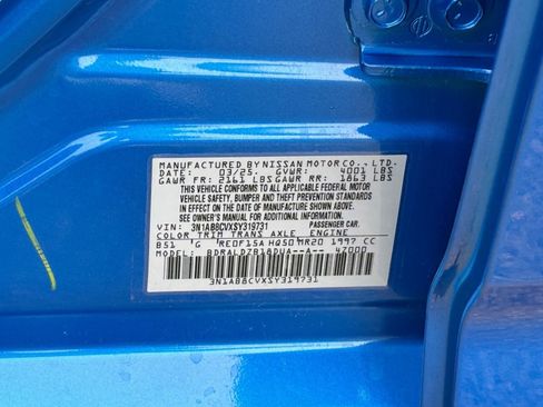 Certified 2025 Nissan Sentra SV image 27