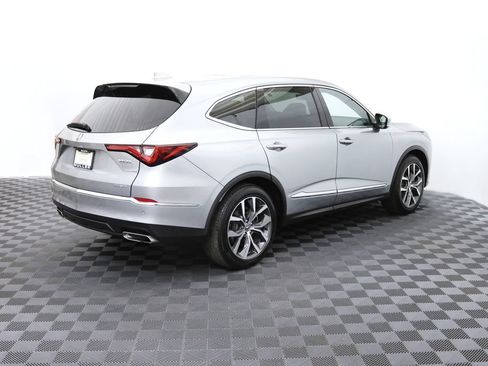 Used 2024 Acura MDX SH-AWD w/ Technology Package image 9