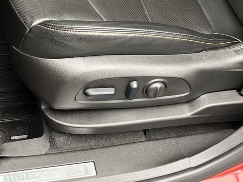 Certified 2023 Chevrolet Equinox Premier w/ LPO, Floor Liner Package image 10