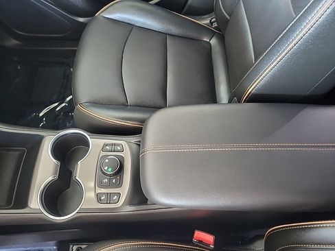 Used 2023 GMC Terrain AT4 w/ LPO, Floor Liner Package AWD/4WD image 22