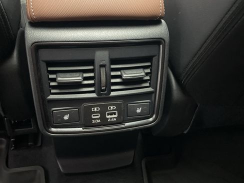 Used 2025 Subaru Forester Touring w/ Protection Package image 32