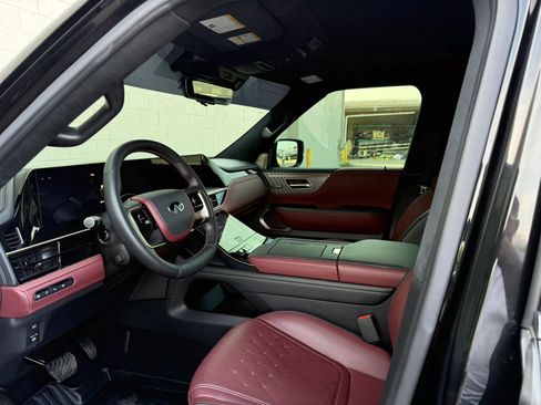 Used 2025 INFINITI QX80 Autograph AWD/4WD image 13