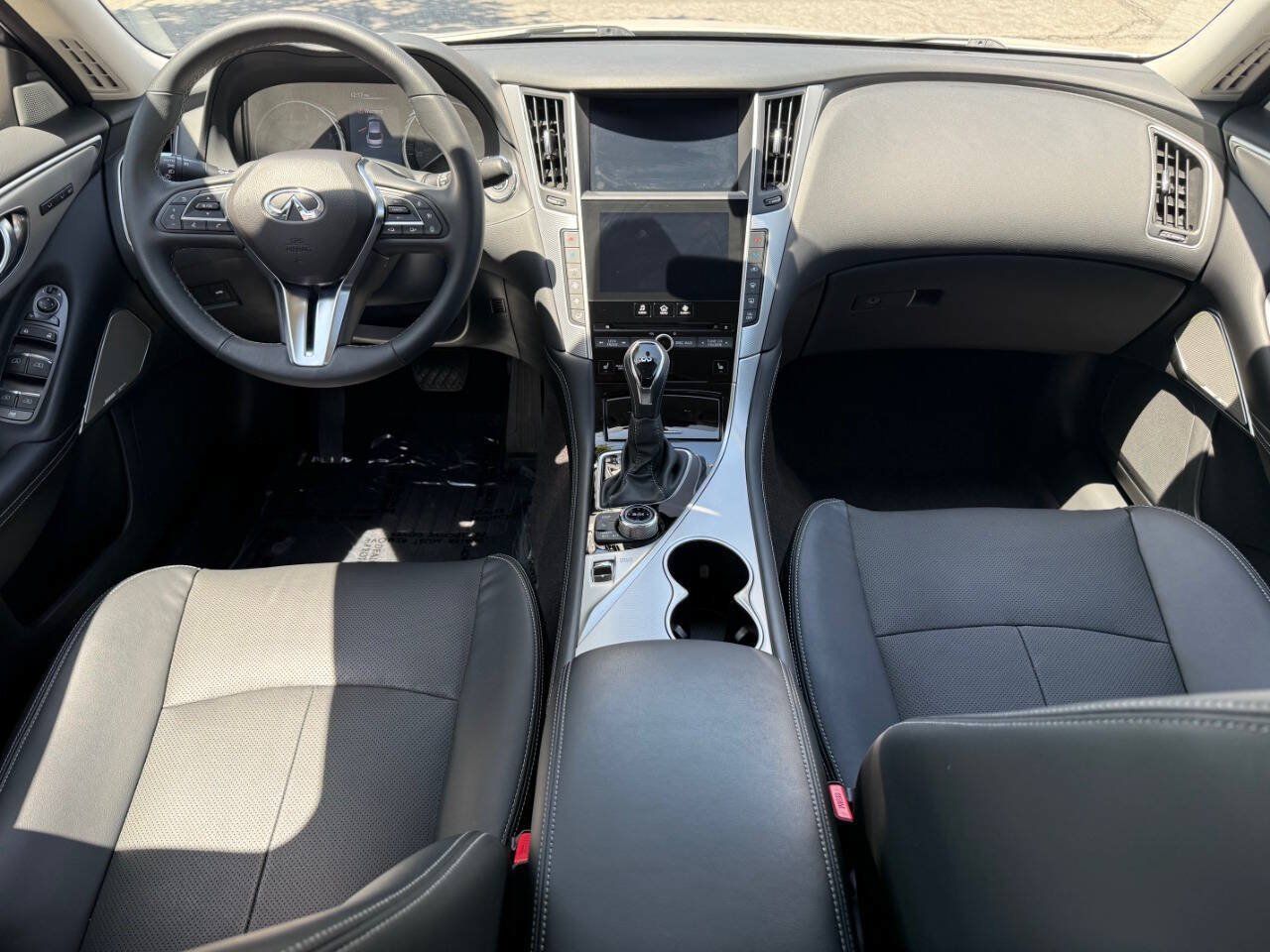 Used 2023 INFINITI Q50 Luxe w/ Cargo Package RWD image 25