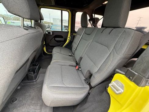Used 2024 Jeep Wrangler Sport S image 10