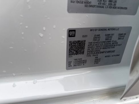 Used 2023 GMC Sierra 1500 AT4 w/ AT4 Preferred Package image 30