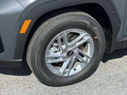 New 2026 Hyundai Tucson SE image 17