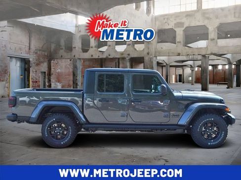 New 2026 Jeep Gladiator Sport AWD/4WD image 1