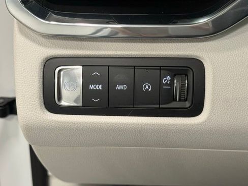 Used 2024 GMC Acadia Denali w/ LPO, Floor Liner Package AWD/4WD image 15