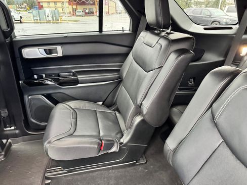 Used 2023 Ford Explorer ST w/ Equipment Group 401A image 17