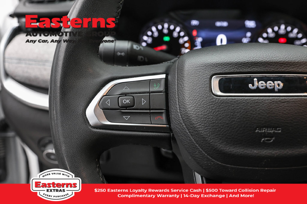 Used 2024 Jeep Compass Latitude AWD/4WD image 15