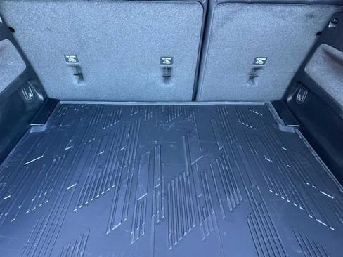 New 2026 Cadillac Optiq Luxury 1 image 15