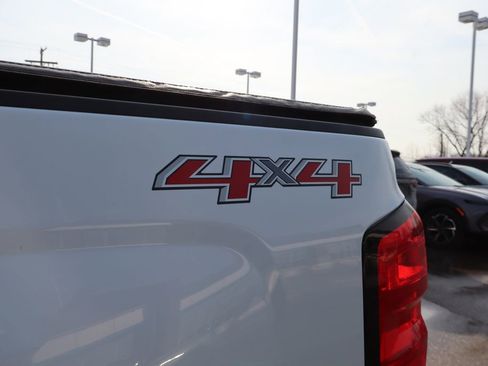 Used 2016 Chevrolet Silverado 1500 LT w/ All Star Edition image 29