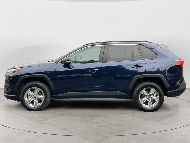 Used 2025 Toyota RAV4 XLE AWD/4WD image 8
