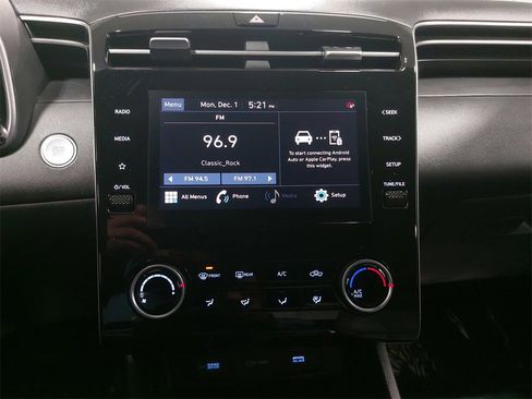 Used 2023 Hyundai Santa Cruz SEL image 19