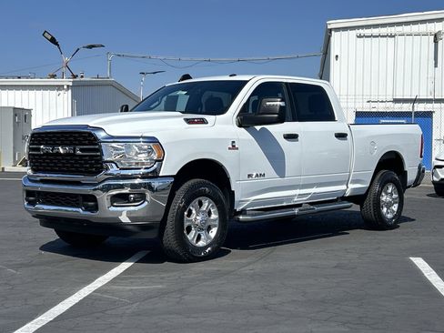 Used 2023 RAM 2500 Big Horn w/ Level 1 Equipment Group image 2