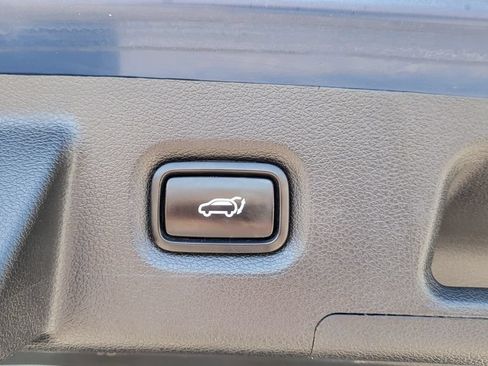 Used 2020 Hyundai Santa Fe Limited FWD image 16