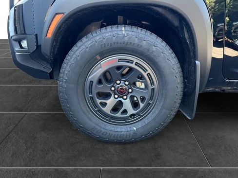 Used 2025 Nissan Frontier PRO-4X w/ Interior Protection Package AWD/4WD image 9