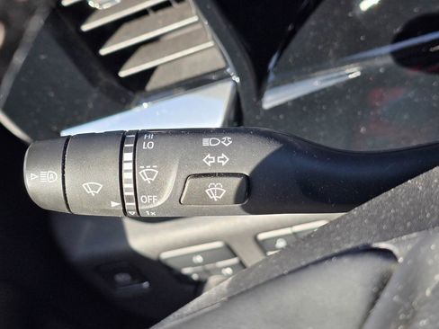 Used 2024 Chevrolet Silverado 2500 LT w/ Midnight Edition image 20