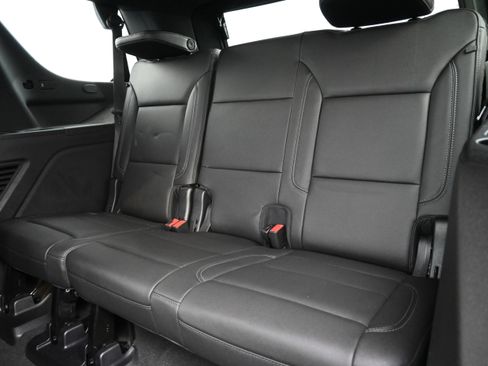 Used 2021 Chevrolet Tahoe LT image 31