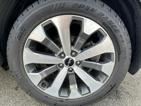 Used 2022 Kia Telluride S image 13