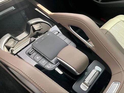 New 2026 Mercedes-Benz GLS 63 AMG 4MATIC image 11