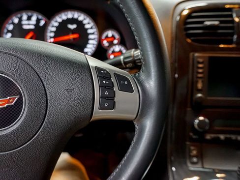 Used 2011 Chevrolet Corvette Z06 RWD image 22