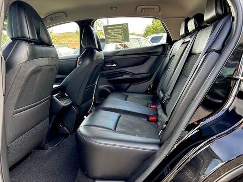 Certified 2024 Nissan Ariya AWD image 15