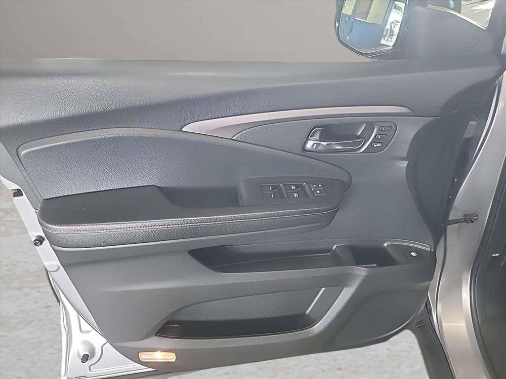 Used 2022 Honda Ridgeline RTL-E image 19