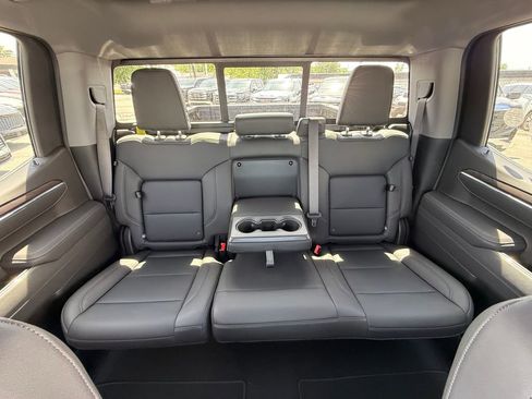 New 2026 GMC Sierra 1500 SLT w/ SLT Premium Package AWD/4WD image 25