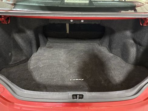 Used 2014 Toyota Camry LE FWD image 23
