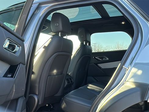 Certified 2025 Land Rover Range Rover Velar S image 21