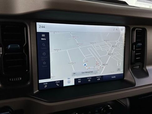 Used 2024 Ford Bronco Wildtrak image 11