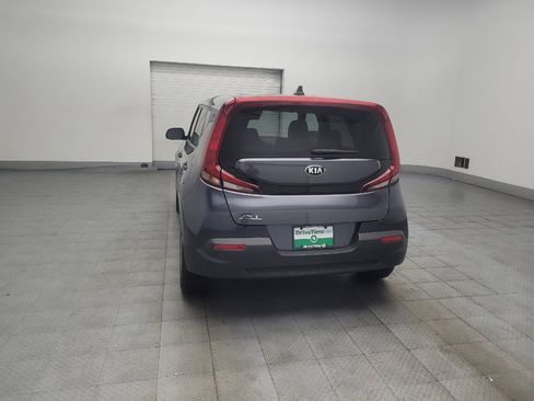 Used 2021 Kia Soul LX FWD image 6