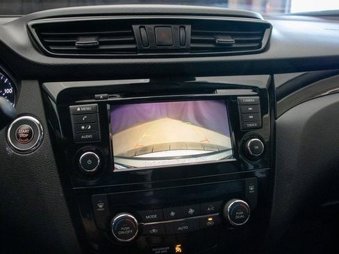 Used 2020 Nissan Rogue Sport SV w/ All-Weather Package image 29