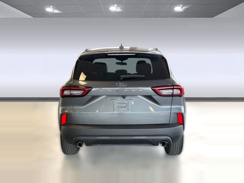 Used 2025 Ford Escape ST-Line image 9