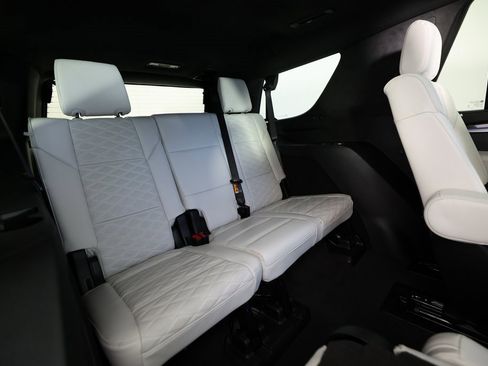 Used 2026 Cadillac Escalade V image 12