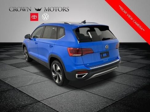 Used 2023 Volkswagen Taos SE AWD/4WD image 4