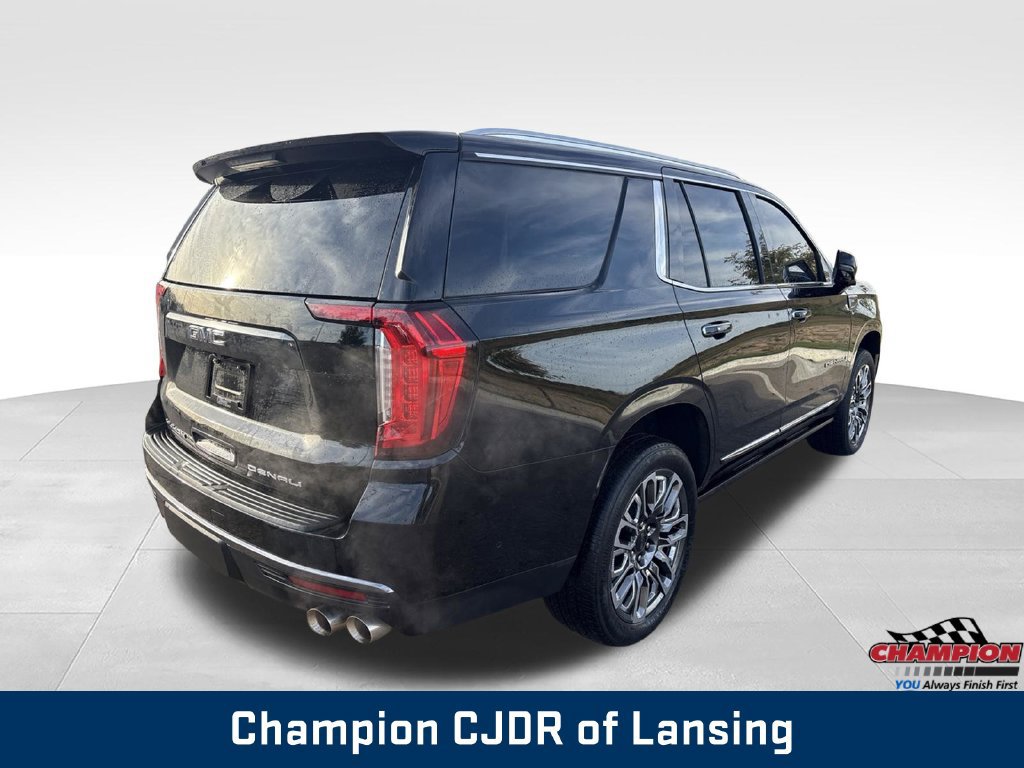 Used 2024 GMC Yukon Denali Ultimate AWD/4WD image 7