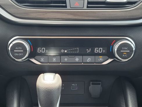 New 2026 Nissan Altima 2.5 SV FWD image 20