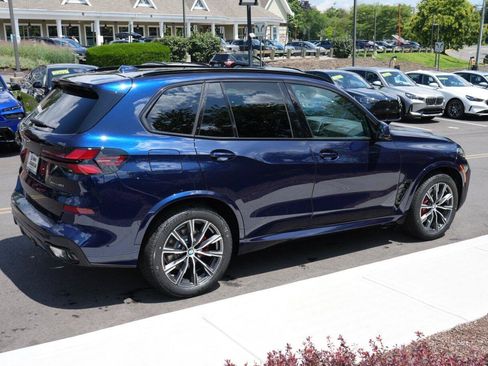 New 2026 BMW X5 xDrive40i w/ M Sport Package AWD/4WD image 21