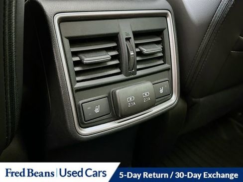 Used 2022 Subaru Forester Touring image 29