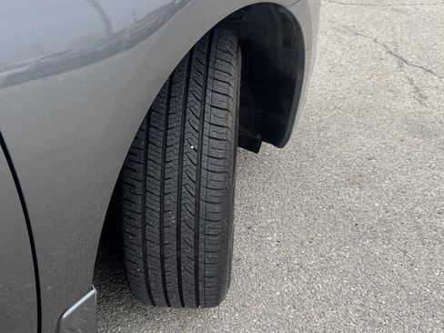 Used 2018 Nissan Sentra SV image 12